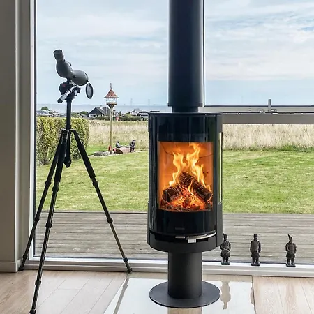 Hébergement de vacances Maison Confortable à Avec Wi-fi *
